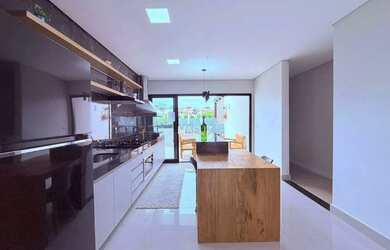 Imagem 5: Casa para aluguel, 3 quartos, 2 suítes, 4 vagas, Condomínio Gran Royalle...