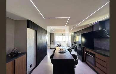 Imagem: O apartamento possui 2 Dormitórios, 2 Banheiros, 2 Vagas na