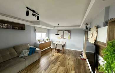 Imagem: O apartamento possui 2 Dormitórios, 2 Banheiros, 2 Vagas na