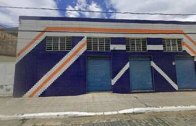 Imagem: O depósito possui 1.820m² de Área e está localizado em