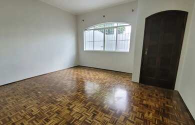 Imagem 6: Casa Reformada com Espaço Gourmet Parque Vista Alegre em Bauru - Pronta para Morar