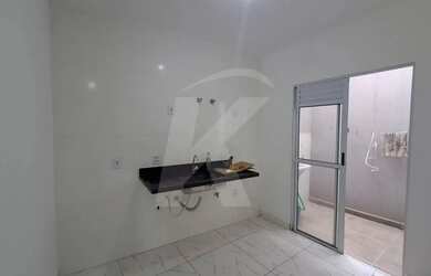 Imagem 9: Apartamento com 1 quarto, sala, cozinha, banheiro e área de serviço