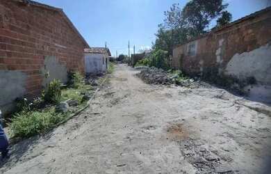 Imagem: A casa possui 2 Dormitórios, 1 Banheiro, 129m² de Área e