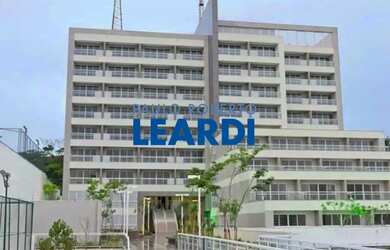 Imagem: O depósito possui 1 Vaga na garagem e 48m² de Área e está