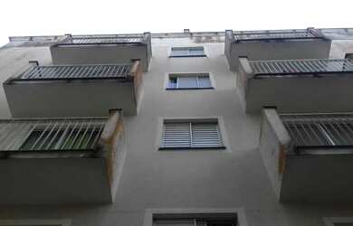 Imagem: O apartamento possui 3 Dormitórios, 1 Banheiro e 54m² de Área