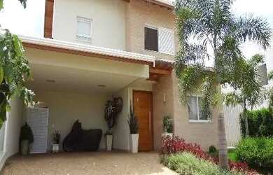 Imagem: A casa em condomínio possui 3 Dormitórios, 5 Banheiros, 4