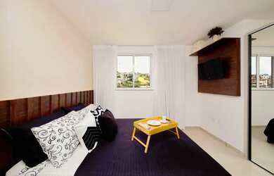 Imagem 7: Novinho, em frente ao supermercado Bahamas do Teixeiras para venda