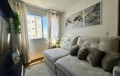 Imagem: O apartamento possui 2 Dormitórios, 1 Banheiro, 1 Vaga na garagem