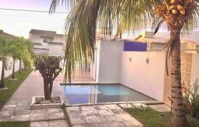 Imagem: A casa em condomínio possui 3 Dormitórios, 3 Banheiros, 2