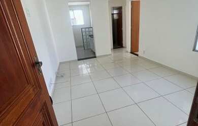 Imagem 3: LINDO PRONTO PARA MORAR. 1 Vaga na garageme2 Dormitórios