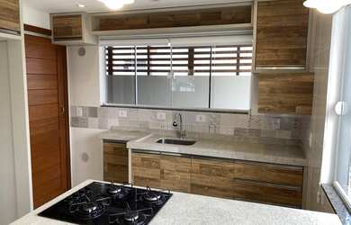 Imagem 8: Casa para venda tem 140 metros quadrados com 3 quartos em Ambrósio - Garopaba - SC