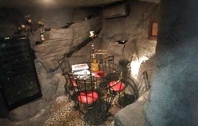 Imagem 6: Casa de condomínio sobrado para venda possui 838 metros quadrados com...