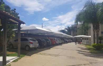 Imagem: O apartamento possui 2 Dormitórios, 1 Banheiro, 1 Vaga na garagem