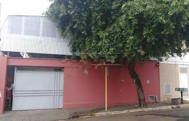 Imagem: O depósito possui 282m² de Área e está localizado em Vila