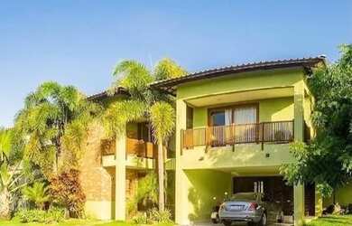 Imagem: A casa em condomínio possui 5 Dormitórios, 5 Banheiros, 5