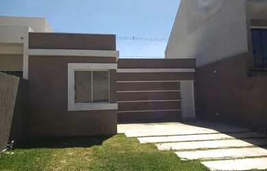 Imagem: A casa em condomínio possui 2 Dormitórios, 1 Banheiro, 2 Vagas