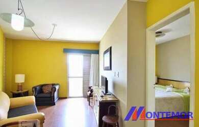 Imagem: O apartamento possui 1 Dormitório, 1 Banheiro, 1 Vaga na garagem