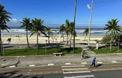Imagem: O apartamento possui 3 Dormitórios, 3 Banheiros, 2 Vagas na