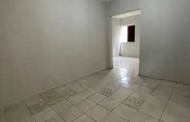 Imagem: O apartamento possui 3 Dormitórios, 2 Banheiros e 75m² de