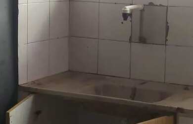 Imagem 4: Casa de fundos. 1 Vaga na garageme1 Dormitório