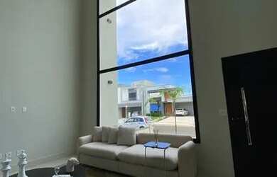 Imagem: A casa em condomínio possui 4 Dormitórios, 5 Banheiros, 4