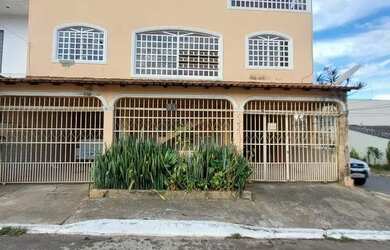 Imagem: O apartamento possui 4 Dormitórios, 3 Banheiros, 135m² de