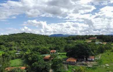 Imagem 1: FAZENDINHA A VENDA. Piscina, Churrasqueira, Varandae80.000m² de Área