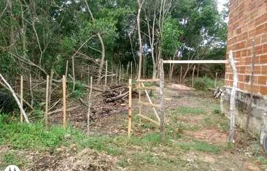 Imagem: O terreno possui 96m² de Área e está localizado em Morada