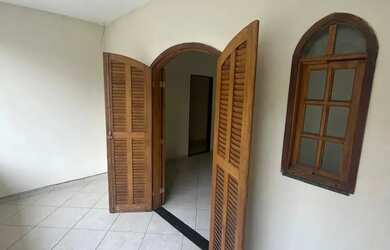 Imagem 6: Sobrado para venda tem 10 metros quadrados com 3 quartos em Mutuá - São...