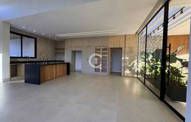 Imagem 6: CONDOMÍNIO GRAN ROYALLE. Piscina, Varanda, Guarda roupae336m² de Área