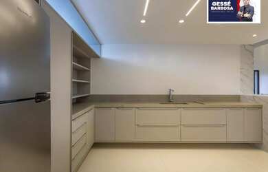 Imagem 8: Apartamento no Mirante. Piscina, Churrasqueira, Varandae137m² de Área