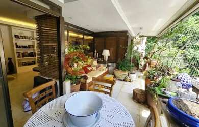 Imagem 8: Imóvel para venda possui 240 metros quadrados com 4 quartos em Leblon...