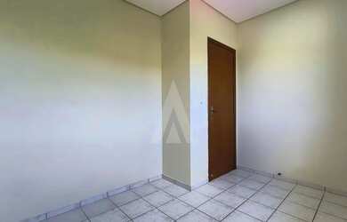 Imagem 9: Apartamento no bairro Saguaçu mobiliado com 2 quartos, 1 banheiro social...