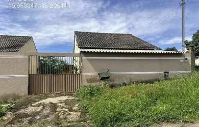 Imagem: A casa possui 2 Dormitórios, 1 Banheiro e 220m² de Área e