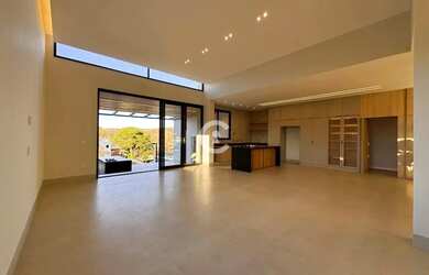 Imagem 5: CONDOMÍNIO GRAN ROYALLE. Piscina, Varanda, Guarda roupae336m² de Área