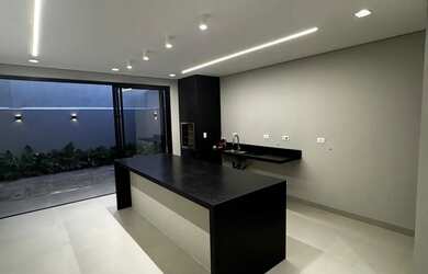 Imagem 7: Casa alto padrão oriental