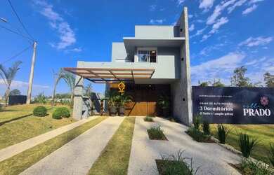 Imagem: A casa em condomínio possui 3 Dormitórios, 2 Banheiros, 1