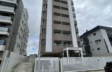 Imagem: O apartamento possui 3 Dormitórios, 1 Banheiro, 2 Vagas na