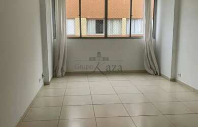 Imagem: O apartamento possui 2 Dormitórios, 1 Banheiro, 64m² de Área