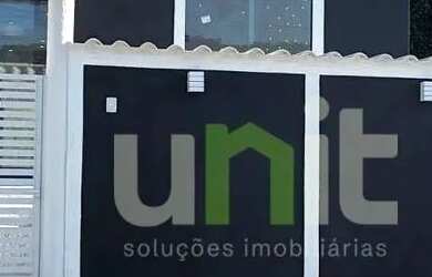 Imagem: A casa em condomínio possui 3 Dormitórios, 1 Banheiro, 4 Vagas