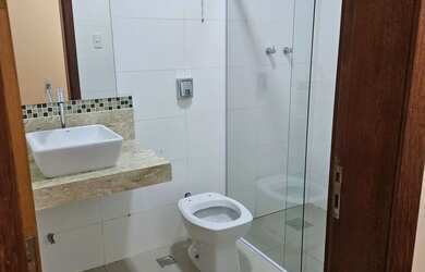 Imagem 13: Casa no Aeroporto. Varanda, Vista para o mar, Guarda roupae235m² de Área