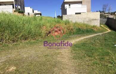 Imagem: O terreno possui 498m² de Área e está localizado em Loteamento