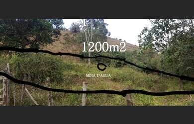 Imagem: O terreno possui 1.200m² de Área e está localizado em Centro