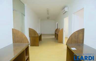 Imagem: O depósito possui 100m² de Área e está localizado em Bela