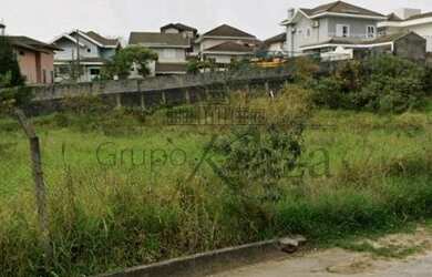 Imagem: O terreno possui 2602m² de Área e está localizado em Urbanova