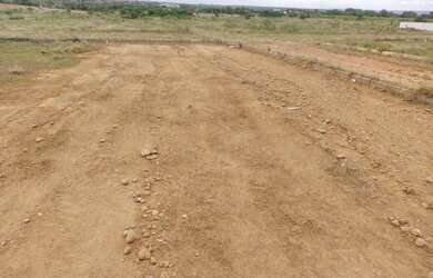 Imagem: O terreno possui Imóvel novo e está localizado em Tucano