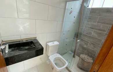 Imagem 15: A CARINA SIQUEIRA IMÓVEIS oferece para VENDA excelente casa no bairro...