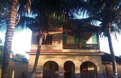 Imagem: Casa para venda possui 330 metros quadrados com 4 quartos em