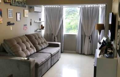 Imagem: O apartamento possui 1 Dormitório, 1 Banheiro, 1 Vaga na garagem