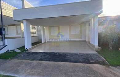 Imagem: A casa em condomínio possui 3 Dormitórios, 2 Banheiros, 2